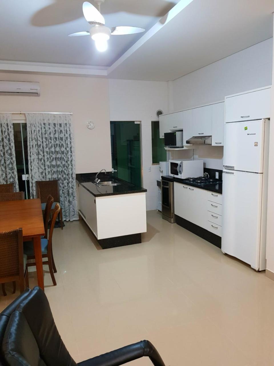 Cobertura Jacuzzi Vista Mar Bombinhas Exterior foto
